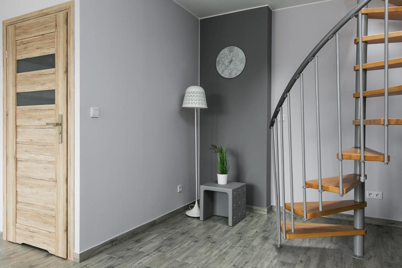 Aparthotel Novum Krasków Exteriör bild